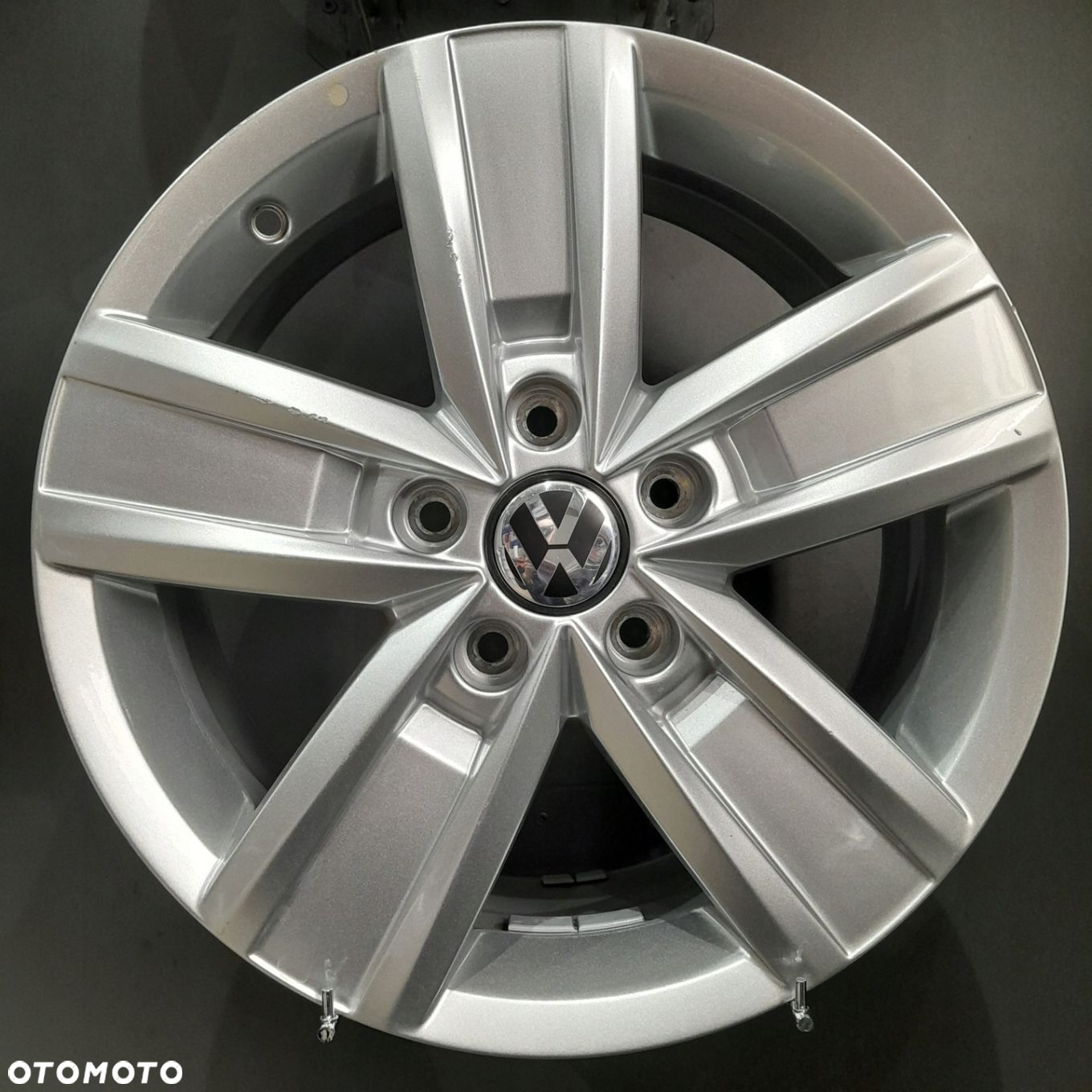 Felgi 17 5x120 VW T5 T6 Multivan F9178-7 - 5