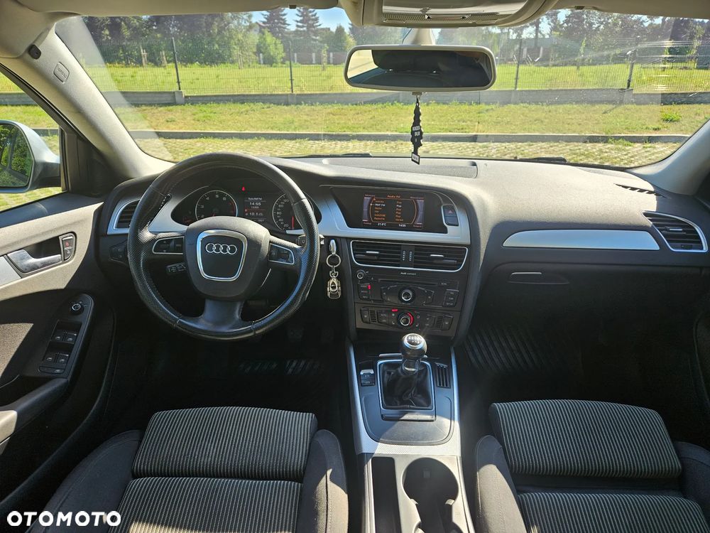 Audi A4 Avant 2.0 TFSI - 8