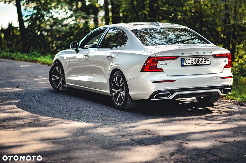 Volvo S60 T4 R-Design - 18