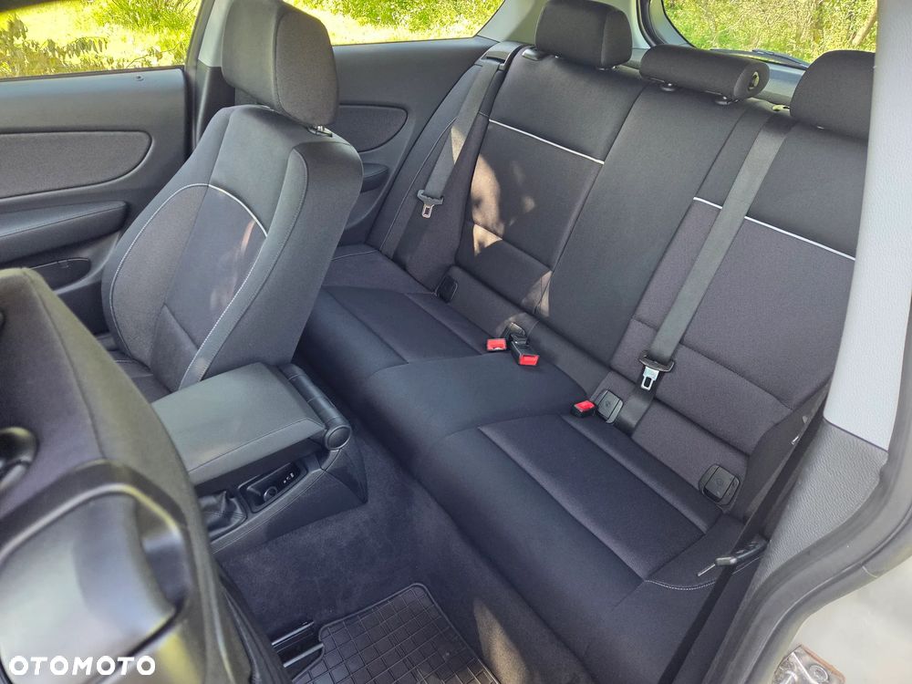 BMW Seria 1 118d DPF Edition Lifestyle - 21