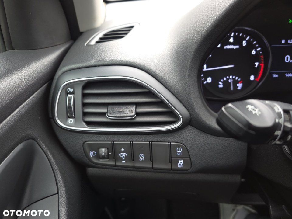 Hyundai i30 - 22