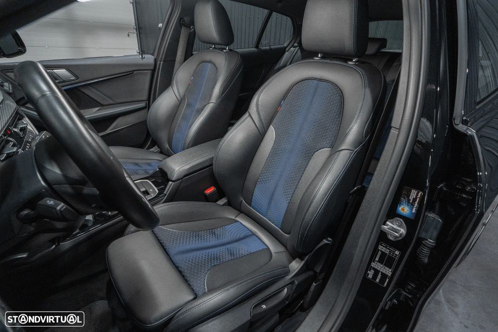 BMW 118 i Pack Desportivo M Auto - 21