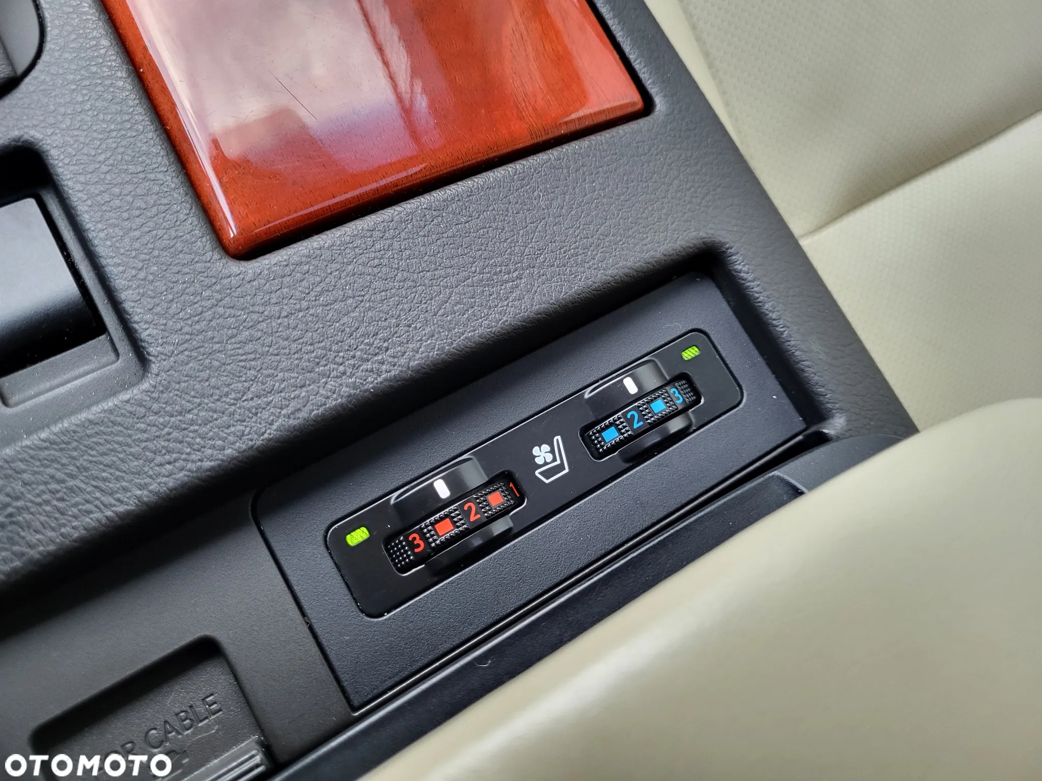 Lexus RX - 22