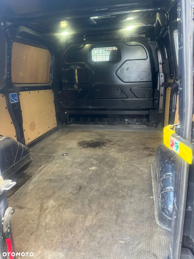 Opel Vivaro - 27