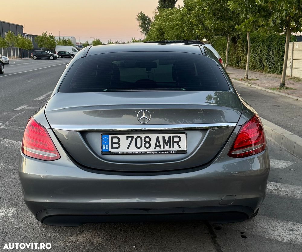Mercedes-Benz C - 4