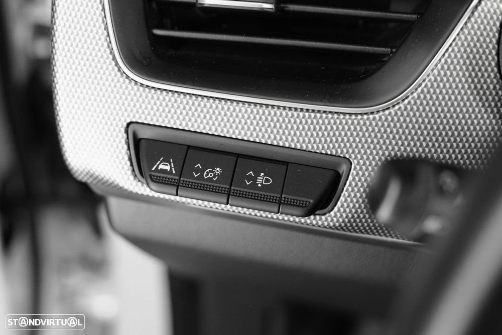 Renault Arkana 1.6 E-Tech Full Hybrid Techno - 30