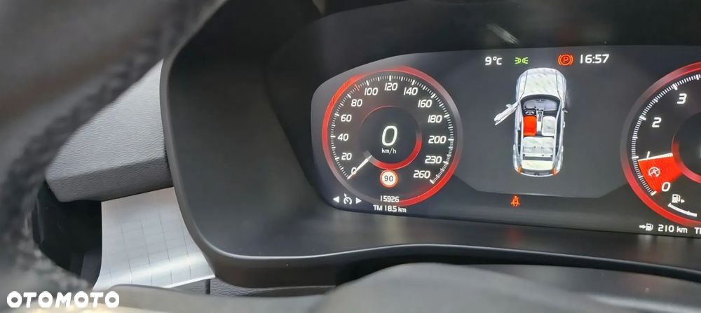 Volvo XC 40 T2 Core - 9