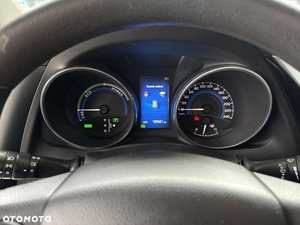 Toyota Auris - 17