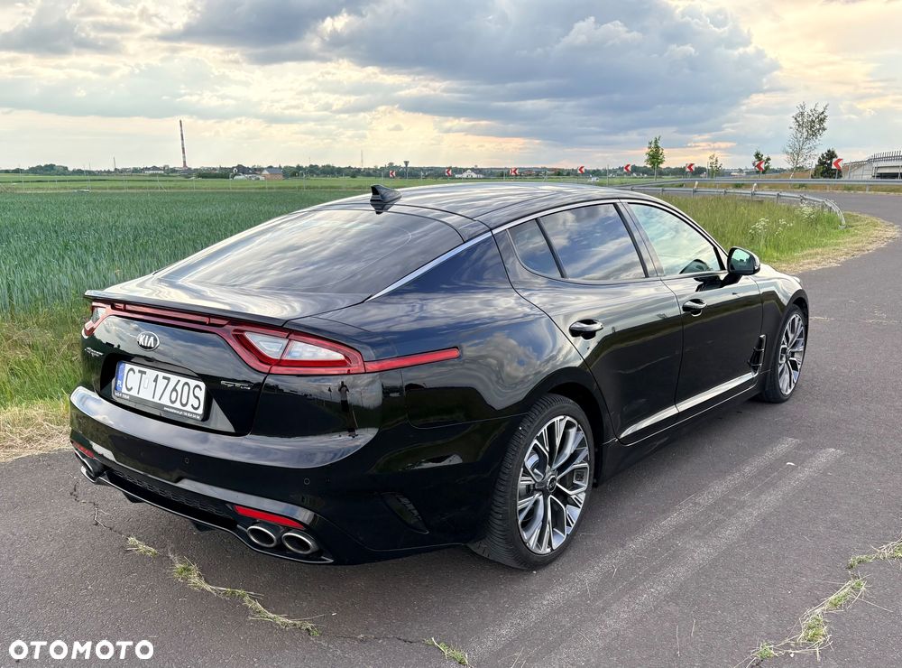 Kia Stinger 2.0 T-GDI GT Line - 14