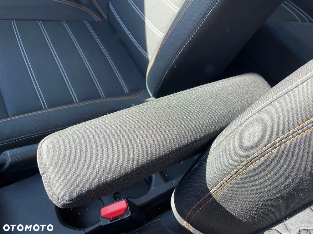 Dacia Sandero 1.0 TCe Comfort - 23
