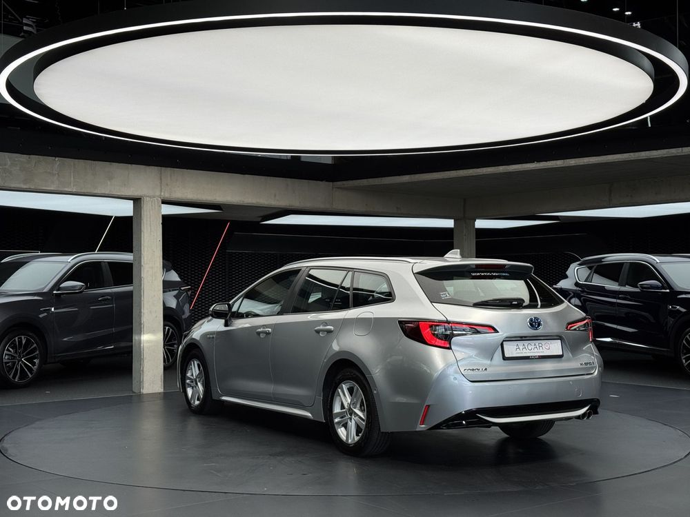 Toyota Corolla 2.0 Hybrid Comfort - 4