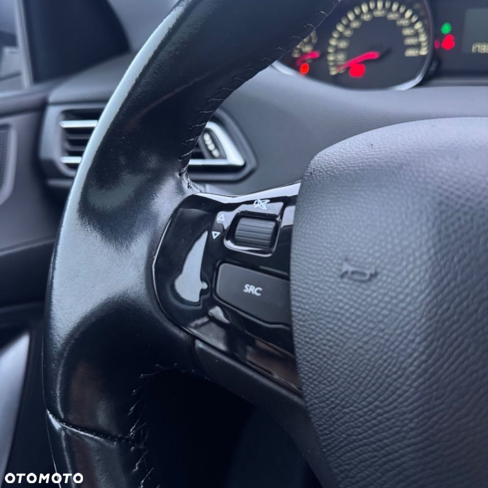 Peugeot 308 - 27