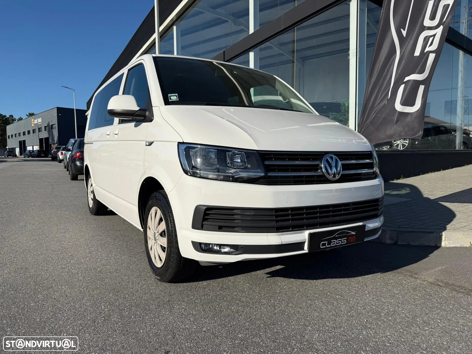 VW Caravelle 2.0 TDi BM Longa Comfortline - 13