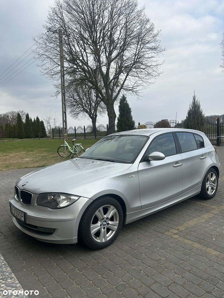 BMW Seria 1 - 1