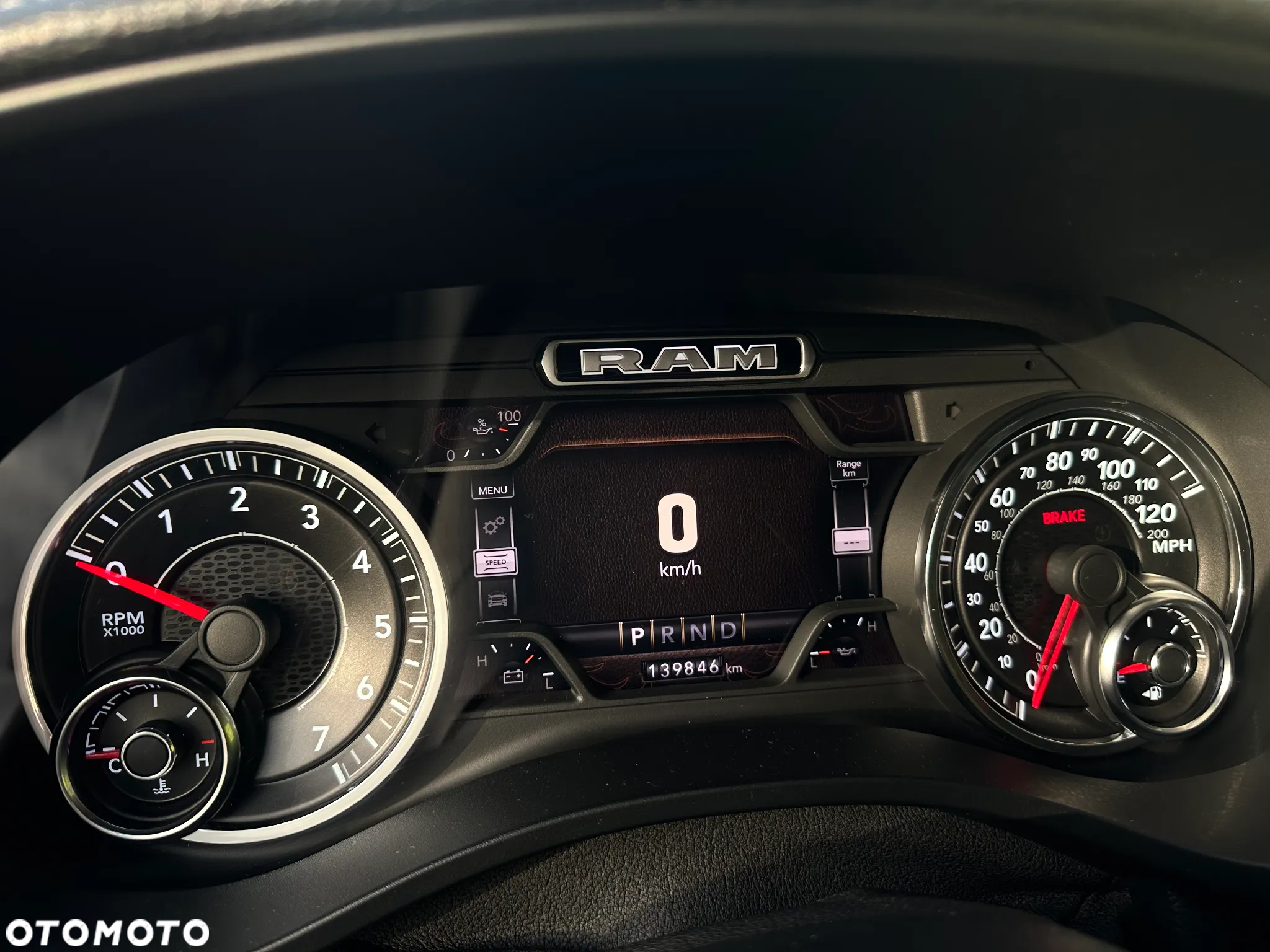 RAM 1500 Crew Cab Laramie - 16