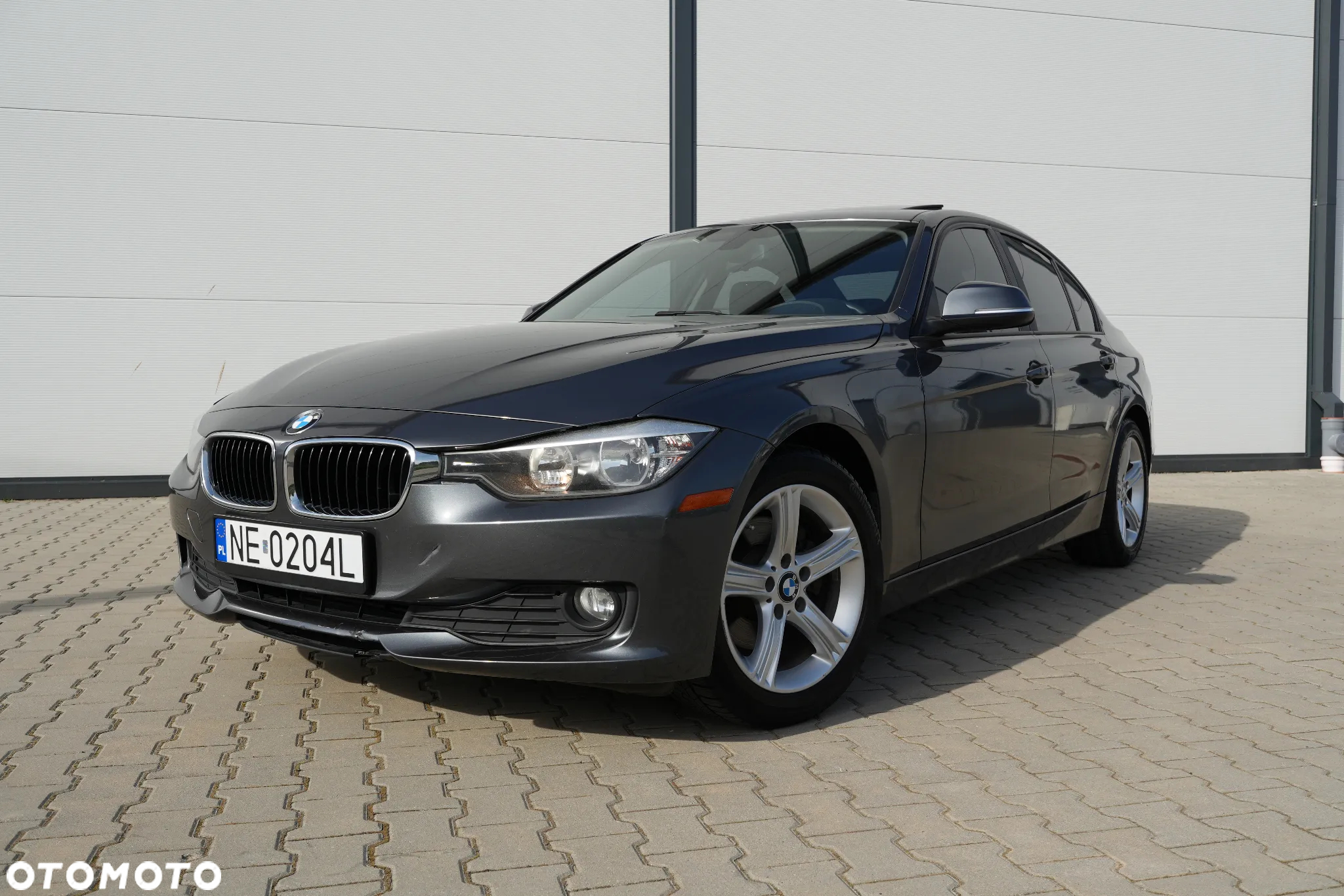 BMW Seria 3 320i Luxury Line - 2