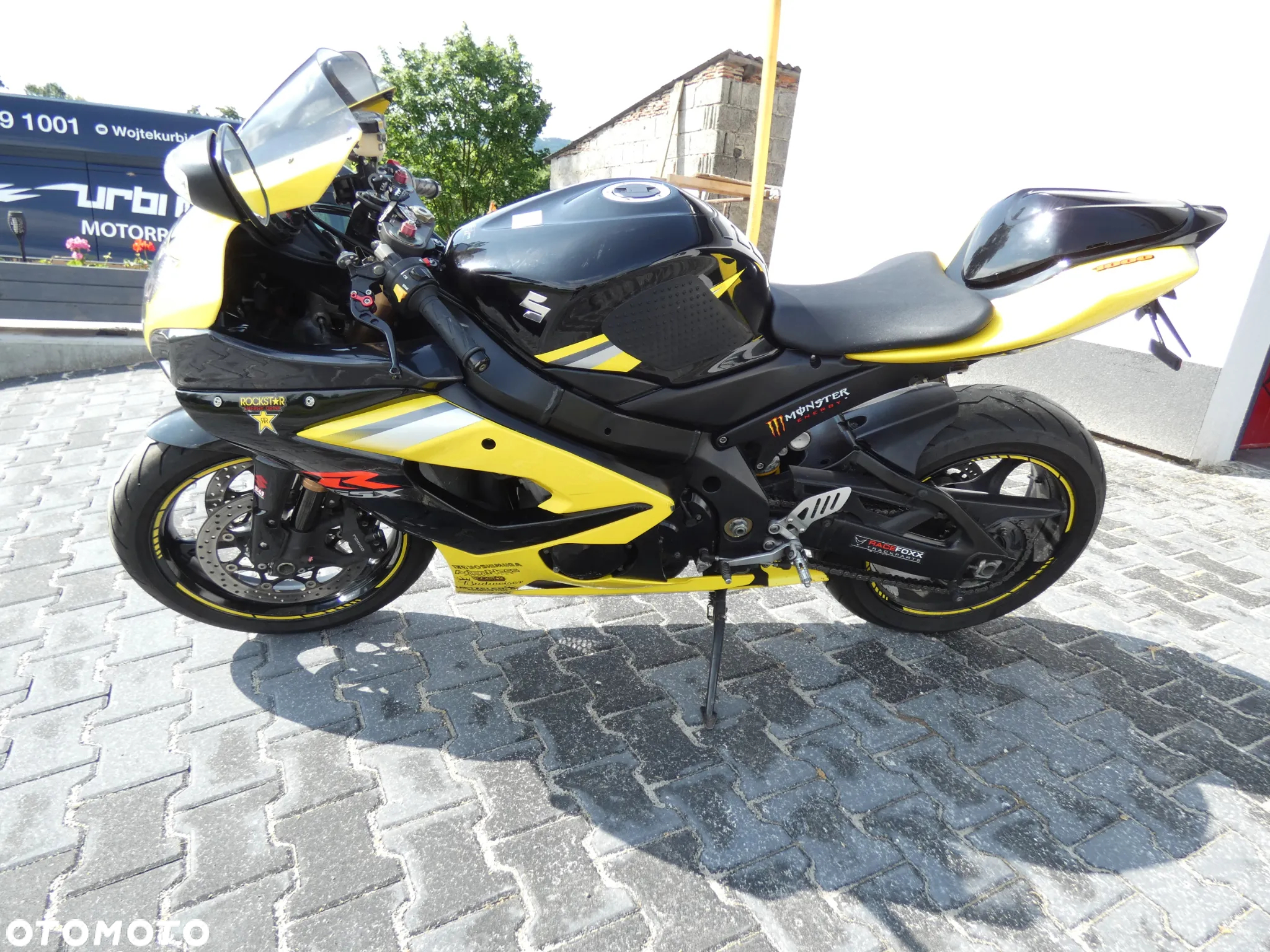 Suzuki GSX-R - 6