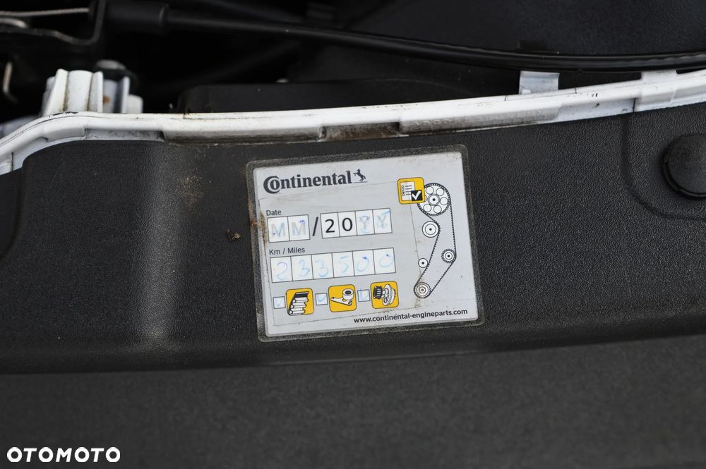 Ford Kuga 1.5 EcoBoost FWD Titanium ASS GPF - 16