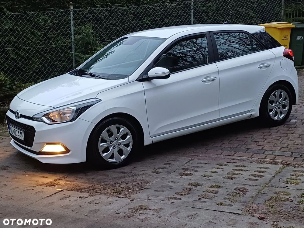 Hyundai i20 1.2 BlueDrive Classic + - 21