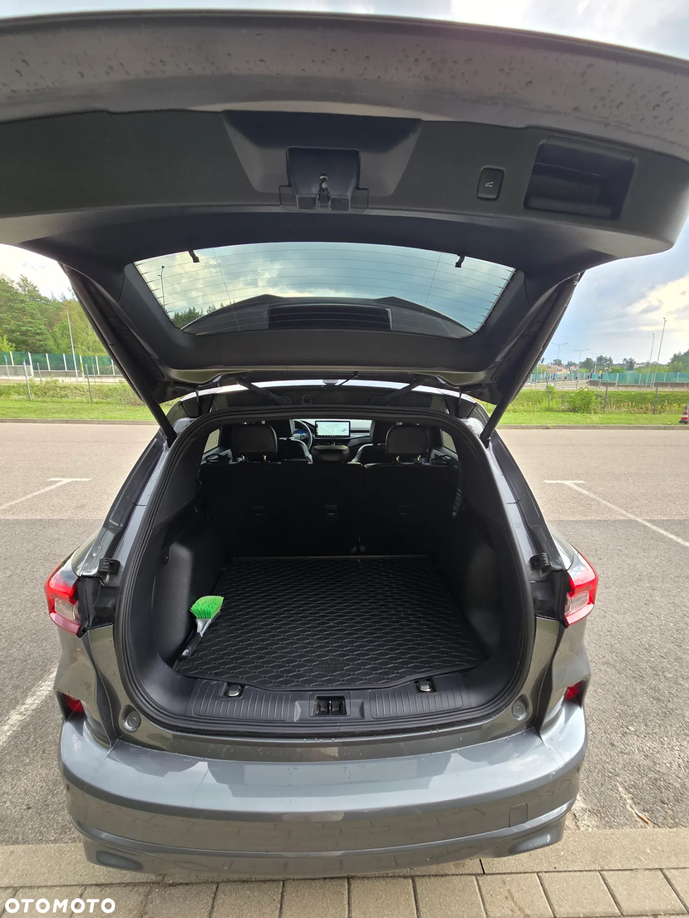 Ford Escape 2.5 FHEV AWD ST-Line X - 14