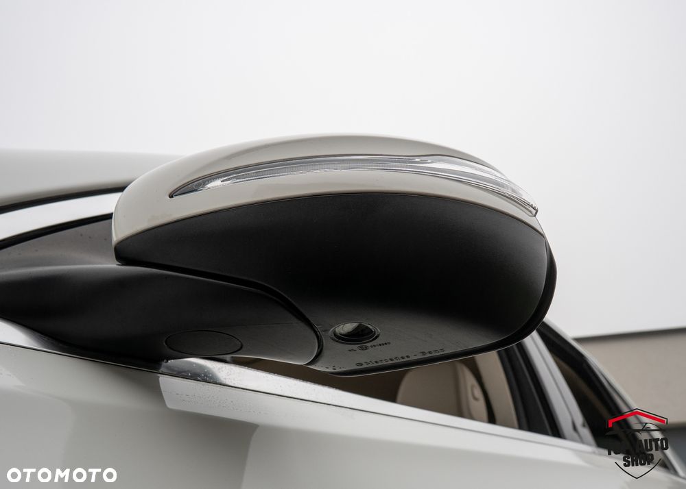 Mercedes-Benz GLE - 33