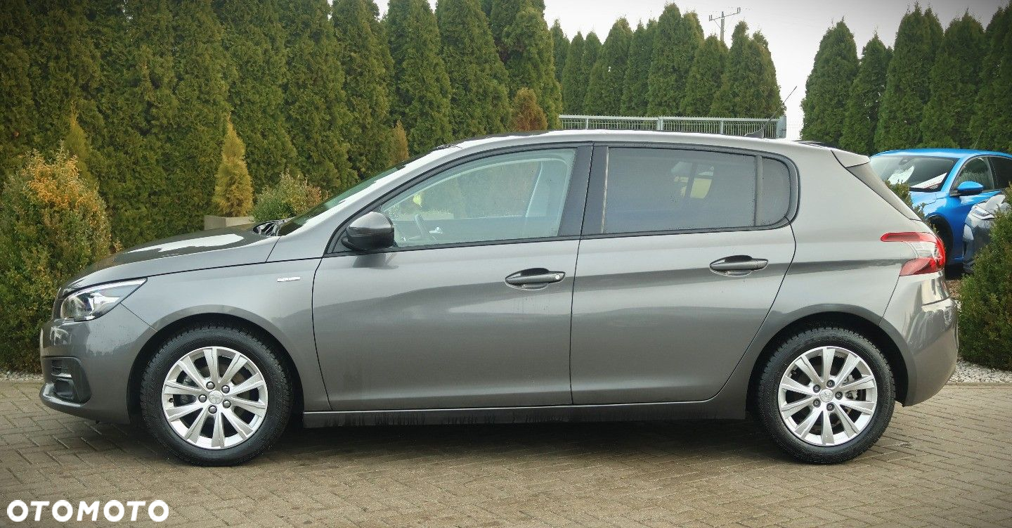 Peugeot 308 - 4