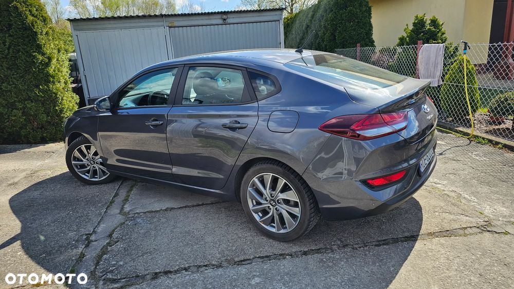 Hyundai i30 1.4 T-GDI Comfort DCT - 16