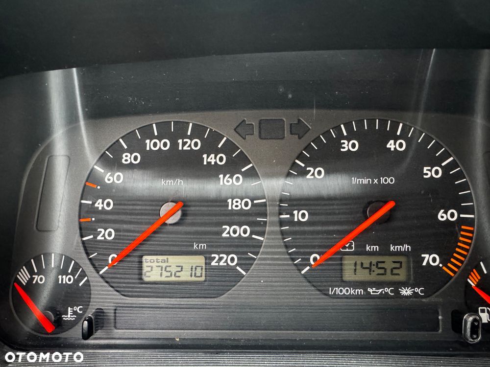Volkswagen Golf 2.0 Highline - 10