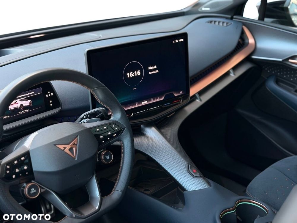 Cupra Tavascan - 12