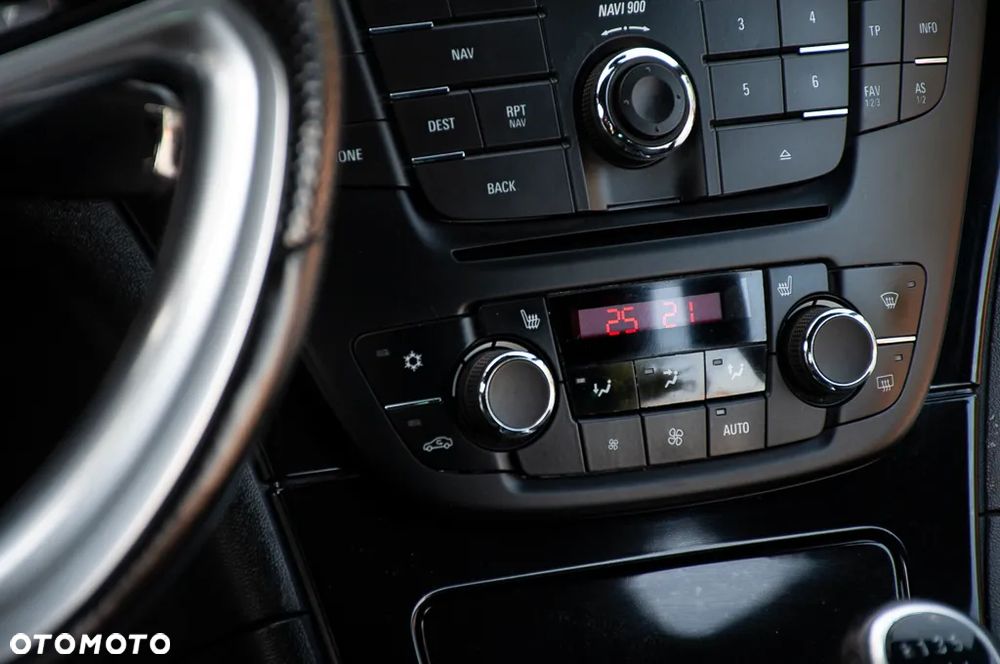 Opel Insignia 2.0 CDTI EcoFLEX Cosmo - 34