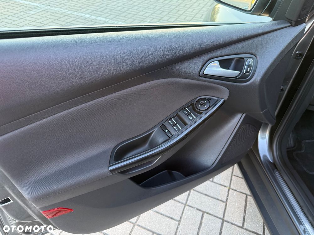 Ford Focus 1.0 EcoBoost Edition - 14