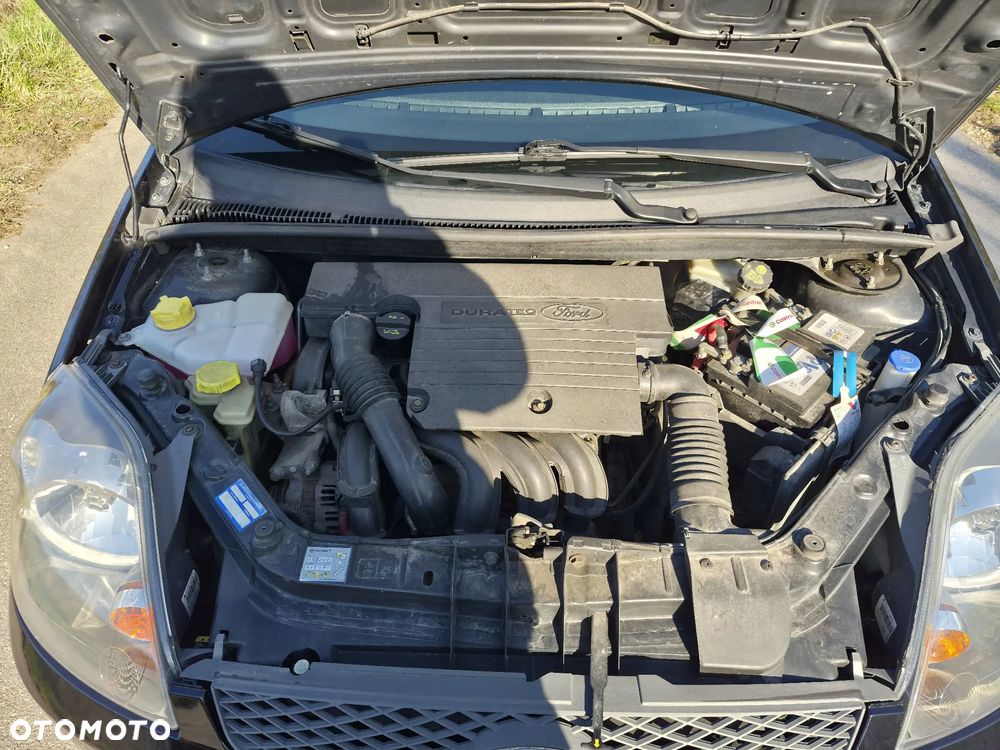 Ford Fiesta 1.4 Trend - 11