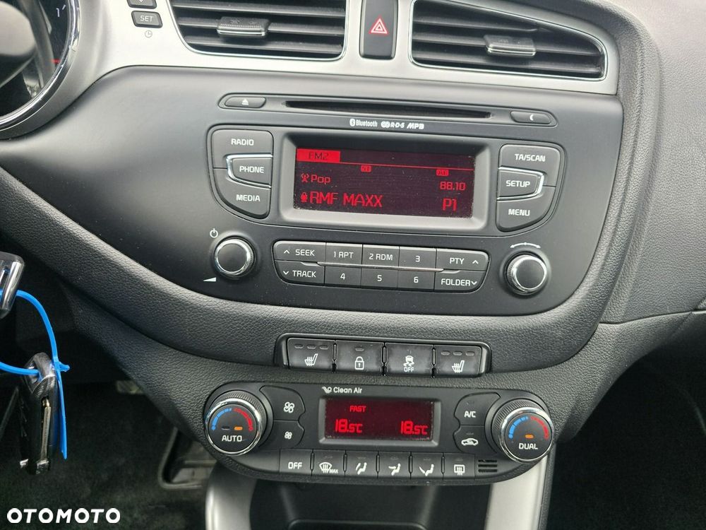 Kia Ceed - 19