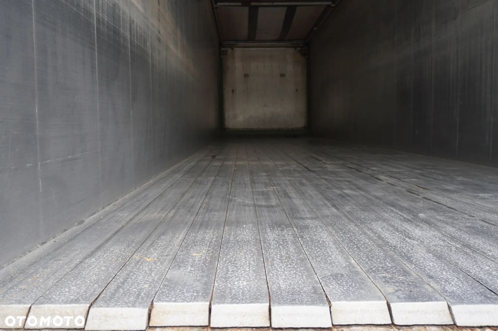 Schwarzmuller Ruchoma podłoga Schwarzmüller / 2022 - 13