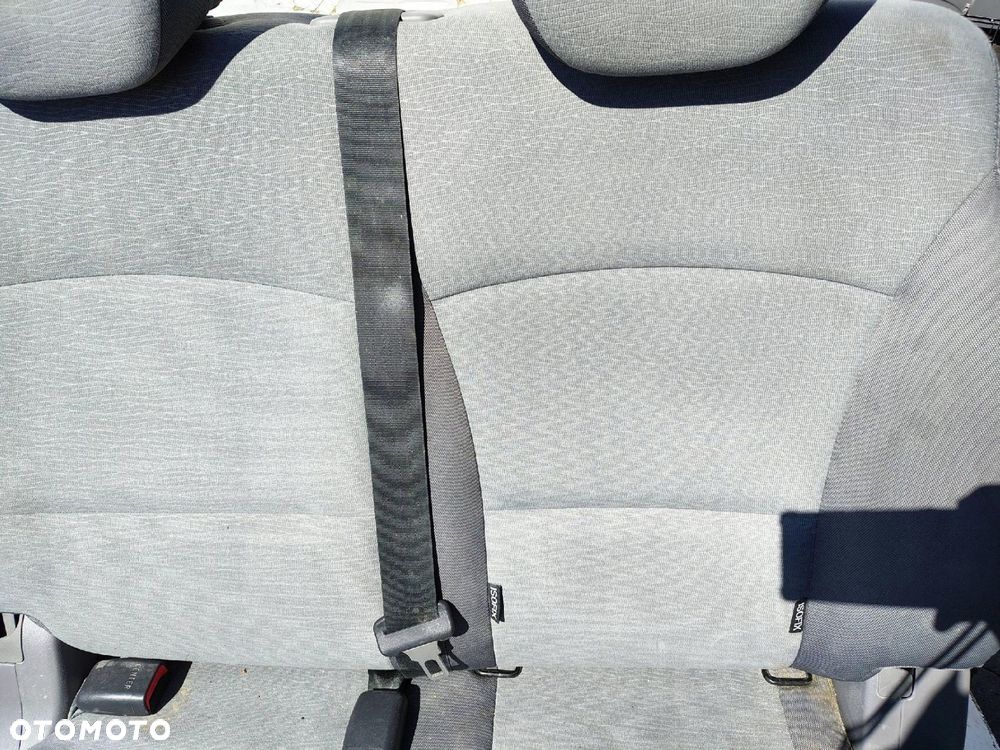 KANAPA PASAŻERA 2 RZĄD HYUNDAI H1 2 II STAREX - 2