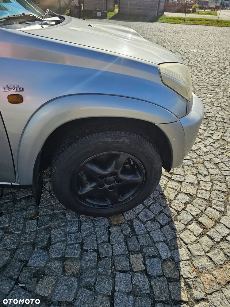 Toyota RAV4 - 7