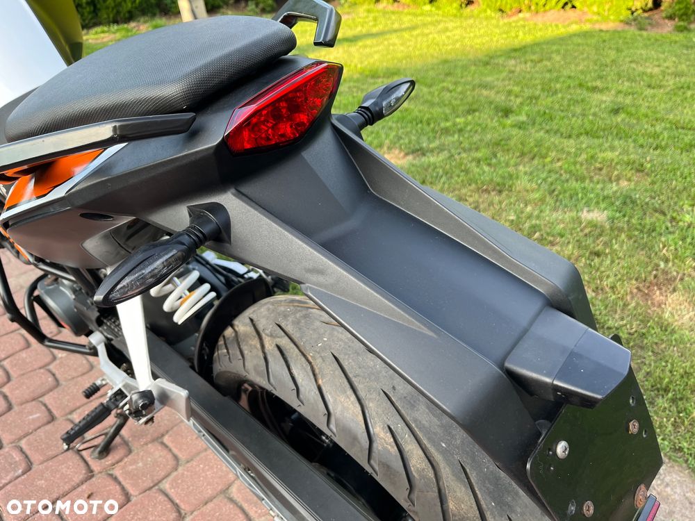 KTM Duke - 23