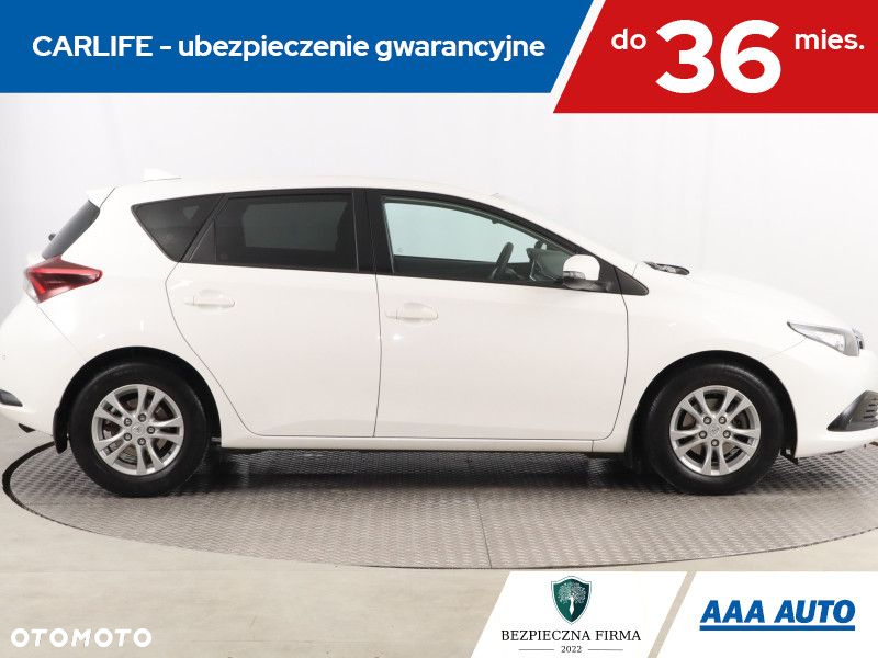 Toyota Auris - 7