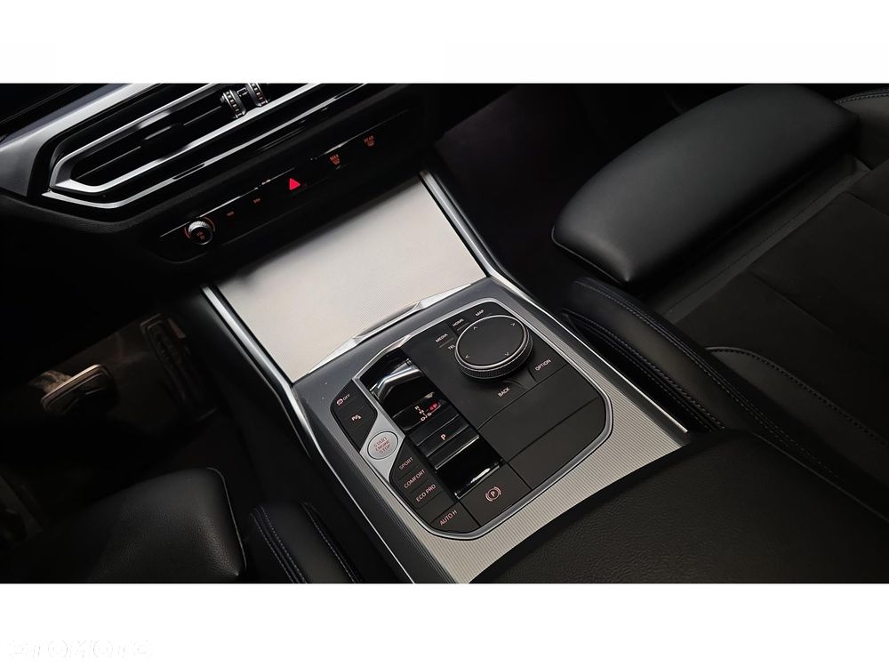 BMW Seria 3 - 22
