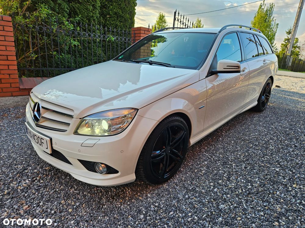 Mercedes-Benz Klasa C 180 CGI BlueEFFICIENCY SPORT EDITION - 1