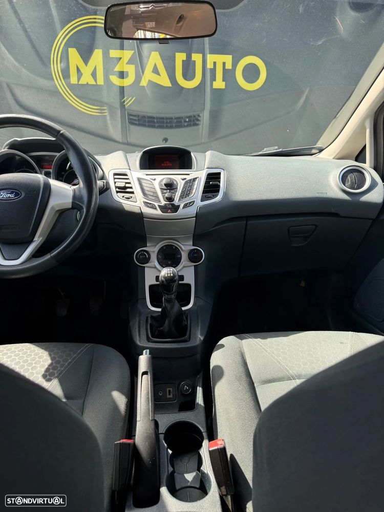 Ford Fiesta 1.4 TDCI Techno - 9
