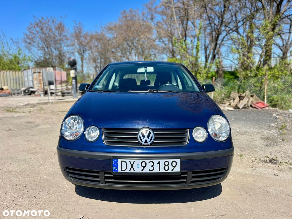 Volkswagen Polo - 2