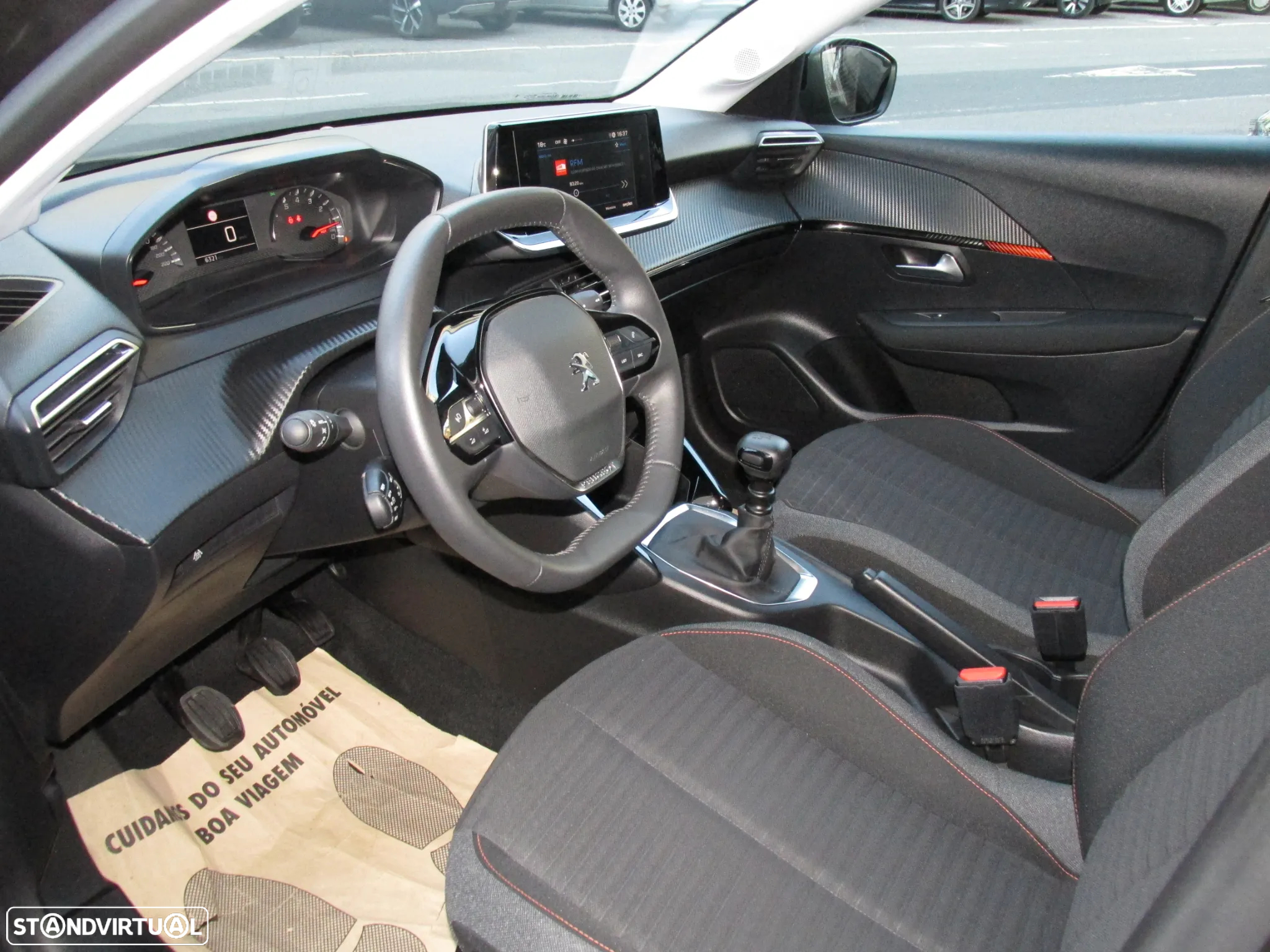 Peugeot 208 1.2 PureTech Active Pack - 11