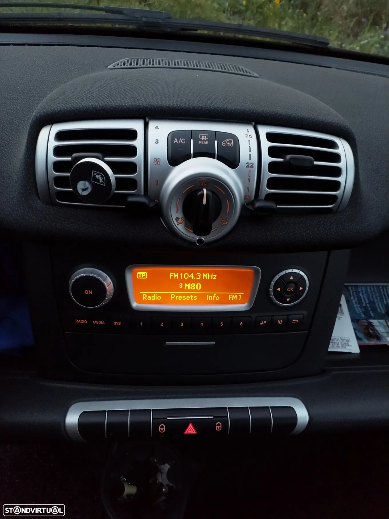 Smart ForTwo Coupé cdi softouch black&white limited dpf - 12