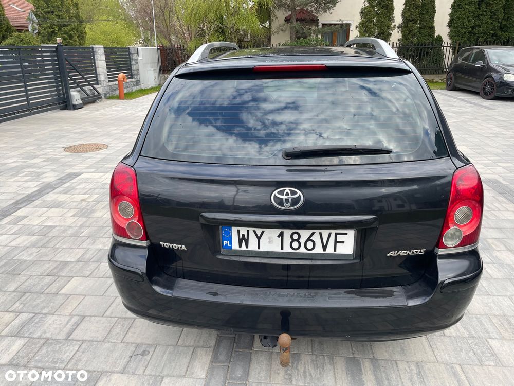 Toyota Avensis 1.8 VVT-i Sol Premium - 6
