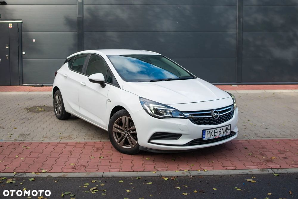 Opel Astra 1.6 D (CDTI) Edition - 1