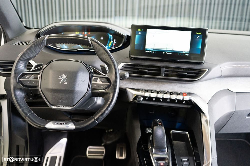 Peugeot 3008 1.6 Hybrid GT Pack e-EAT8 - 43