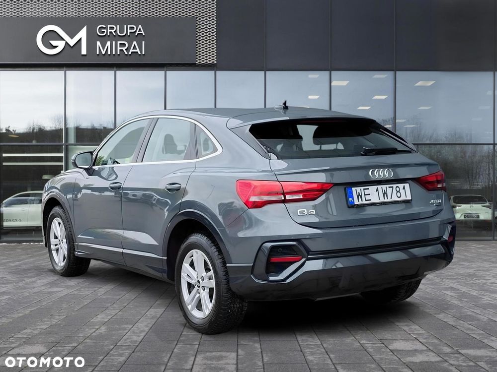 Audi Q3 40 TDI Quattro S tronic - 3