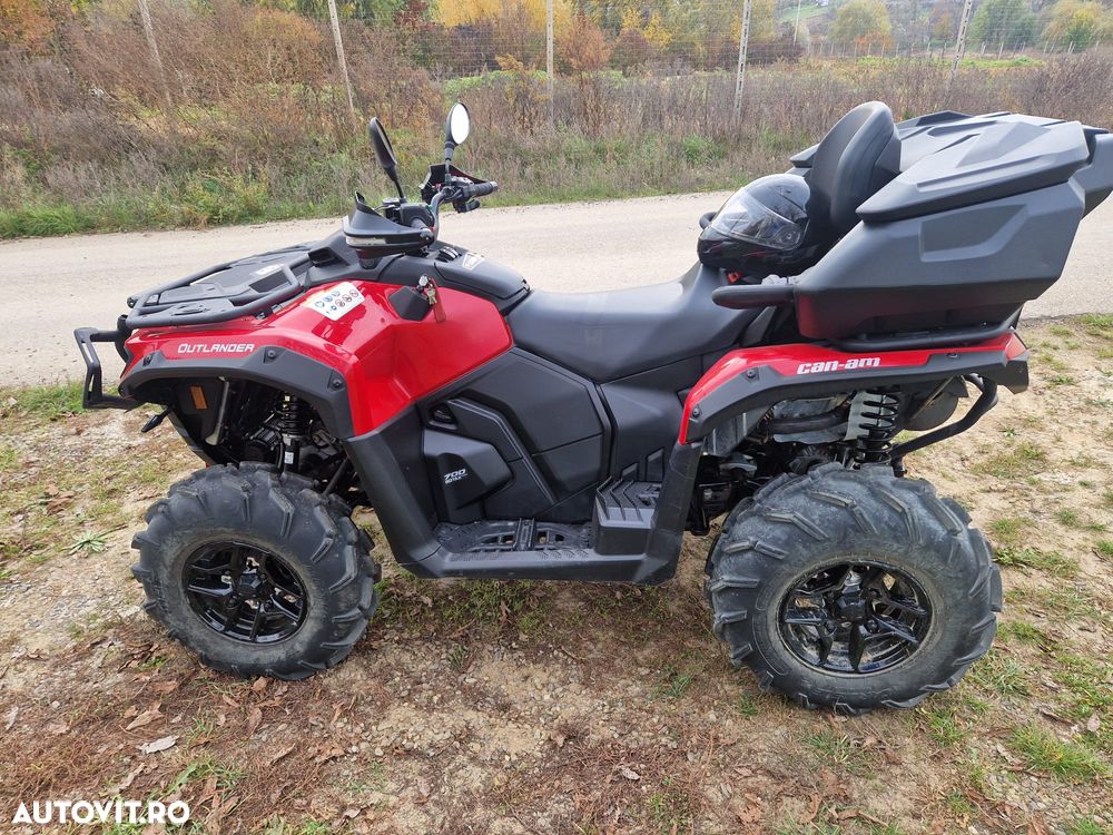 Can-Am Outlander Max - 3