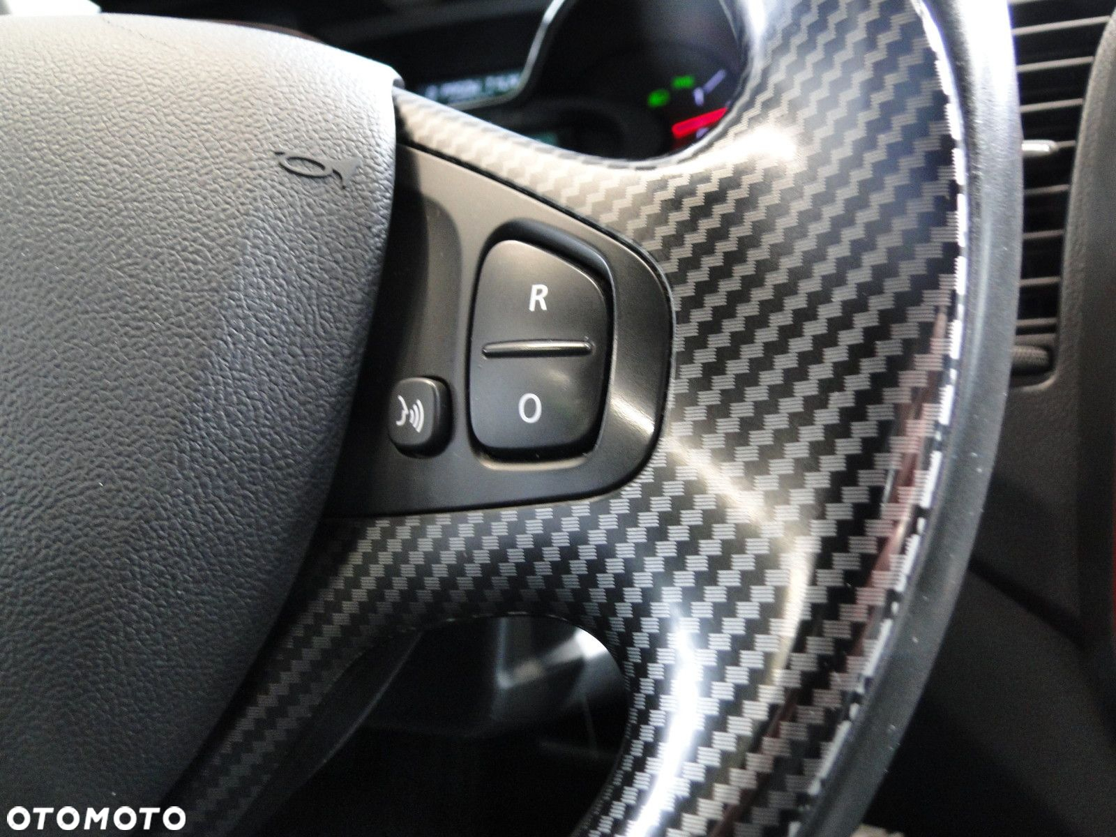 Renault Captur - 21